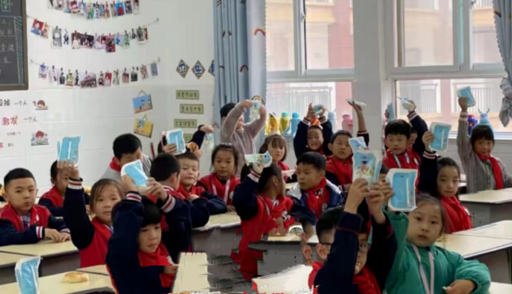 未來(lái)可期 健康護(hù)航丨花花牛乳業(yè)集團(tuán)取得學(xué)生飲用奶常、低溫發(fā)酵乳生產(chǎn)資質(zhì)