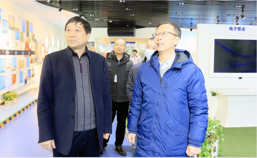 花花牛丨東北農大食品學院院長、中原食品實驗室首席科學家姜毓君教授蒞臨花花牛乳業(yè)集團調研