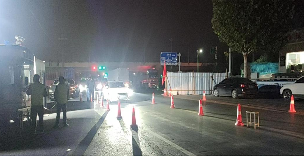 @全體花花牛人：請(qǐng)珍惜你的崗位，請(qǐng)善待我們共同的“花花牛”！