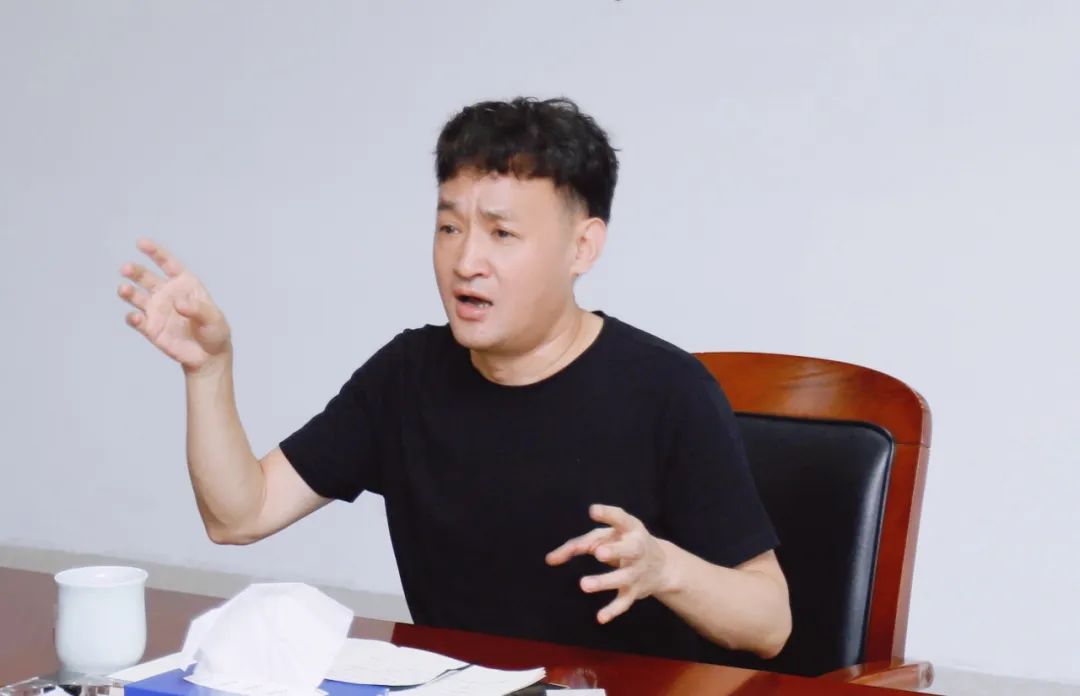 繼往開來 · 再創(chuàng)輝煌 | 花花牛乳業(yè)集團(tuán)召開9月營(yíng)銷、養(yǎng)殖及飼料月度經(jīng)營(yíng)工作會(huì)議