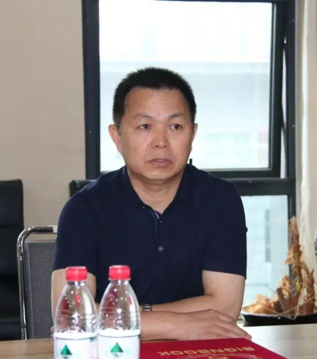 愛心奶情系學(xué)子，公益情溫暖人心—河南花花牛乳業(yè)集團(tuán)助力基金會“圓夢計劃?一杯奶”公益項目，愛心捐贈善款50萬元！