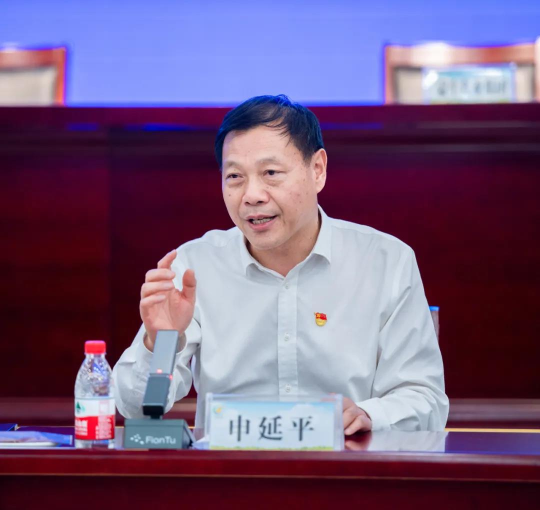 花花牛| 蘭考縣人民政府與蒙牛、花花牛達成戰(zhàn)略合作 助力河南奶業(yè)高質(zhì)量發(fā)展