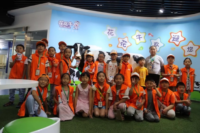 花花牛落實食品安全企業(yè)主體責(zé)任 積極踐行振興中國奶業(yè)