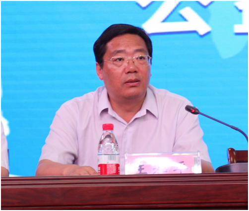 “健康中原，牛奶伴您行——花花牛乳業(yè)集團(tuán)2018中國(guó)小康牛奶行動(dòng)” 公益助學(xué)啟動(dòng)儀式隆重舉行