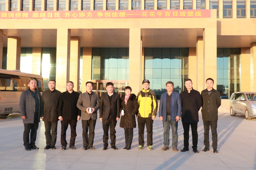 涉農(nóng)企業(yè)強(qiáng)強(qiáng)聯(lián)合，“抱團(tuán)取暖”共迎企業(yè)發(fā)展的春天