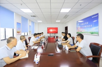 千師見證（中國）項(xiàng)目組委會(huì)與河南花花牛乳業(yè)集團(tuán)開展交流考察活動(dòng)并舉行授牌儀式